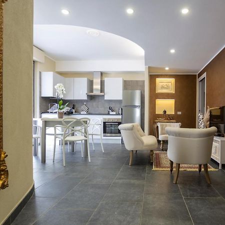 פטנאסקו Elga'S Apartment - Your Charming Stay On Lake Orta מראה חיצוני תמונה