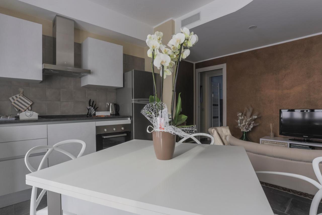 פטנאסקו Elga'S Apartment - Your Charming Stay On Lake Orta מראה חיצוני תמונה
