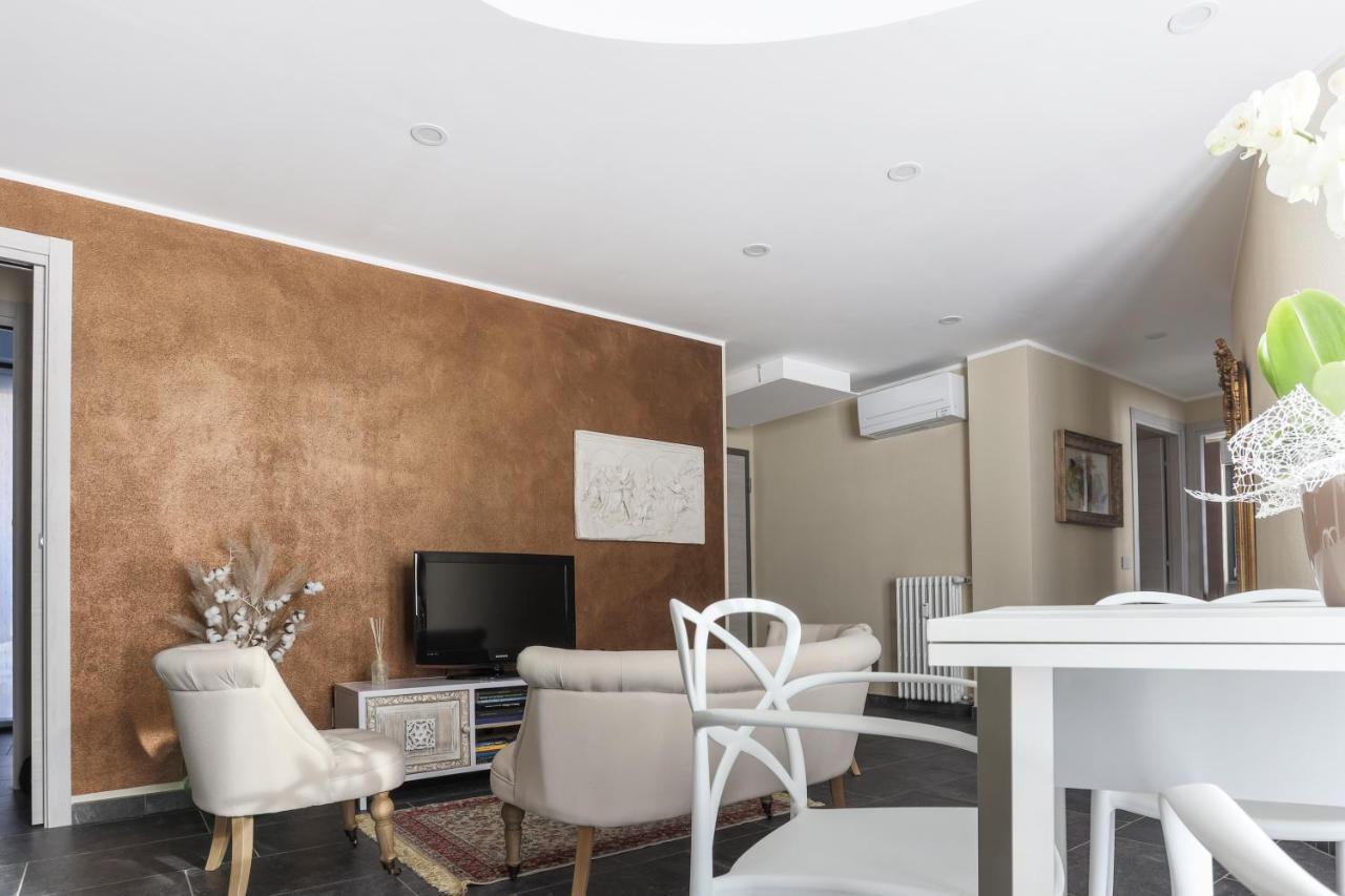 פטנאסקו Elga'S Apartment - Your Charming Stay On Lake Orta מראה חיצוני תמונה