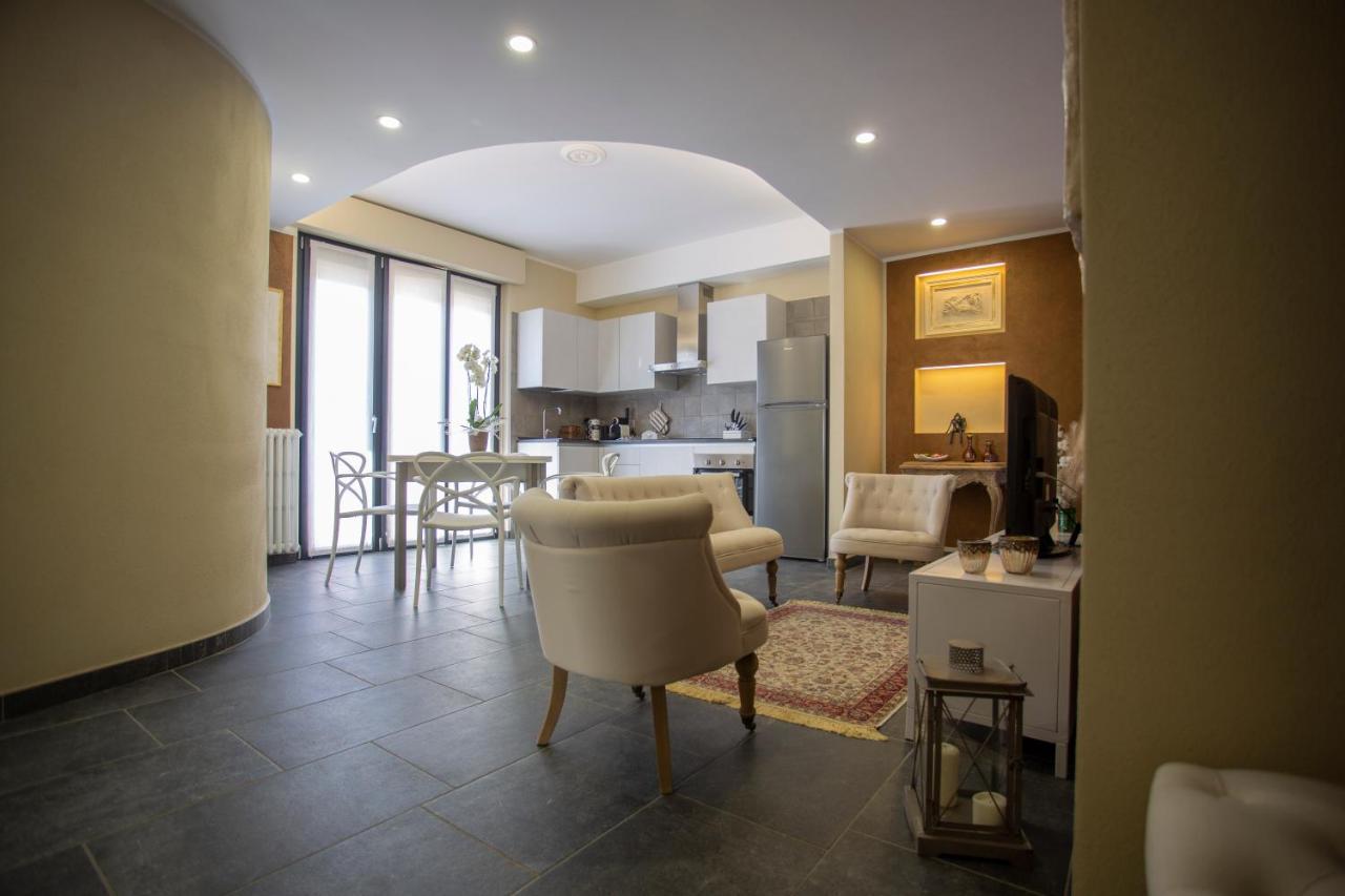 פטנאסקו Elga'S Apartment - Your Charming Stay On Lake Orta מראה חיצוני תמונה
